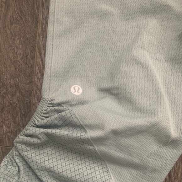 Lululemon Taryn Toomey Heart Opener Wrap, Tank and Awakening Crops - Set - Picture 8 of 13